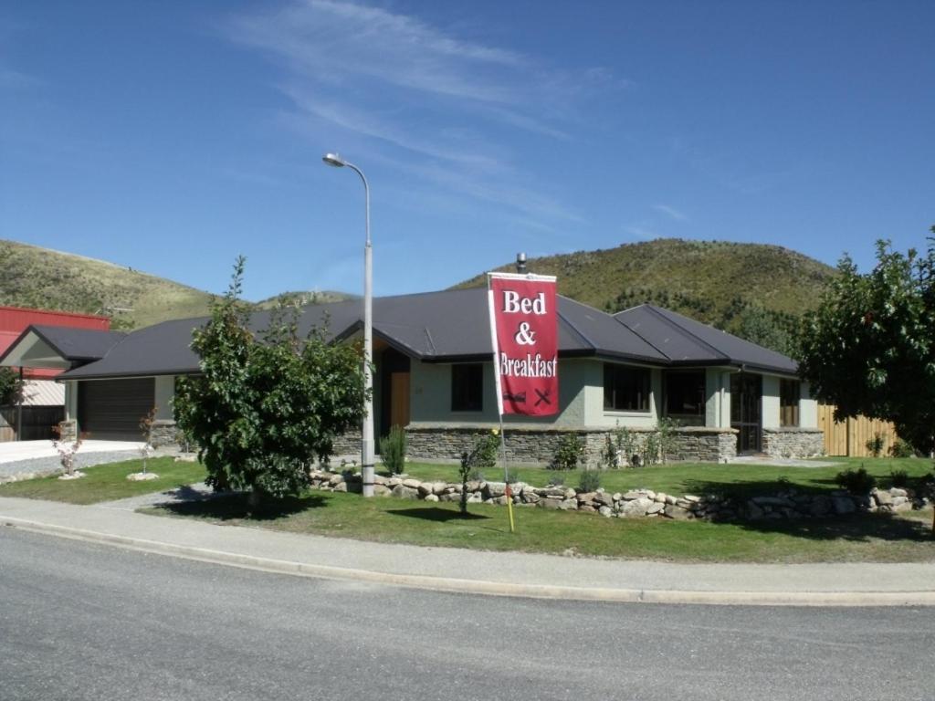 BigSky Bed&Breakfast Omarama Exterior foto